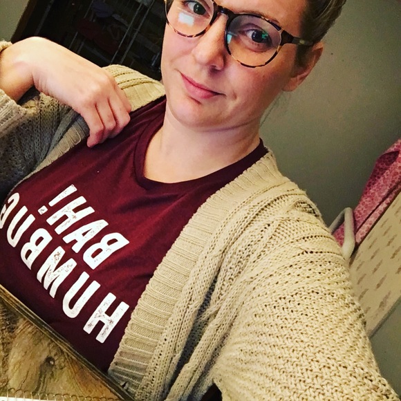 Meet your Posher, Nicki - Picture 2 of 4